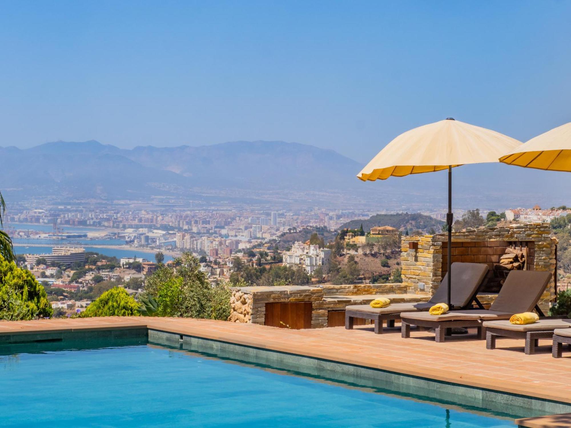 Cubo's Mountain Bayview Luxury *